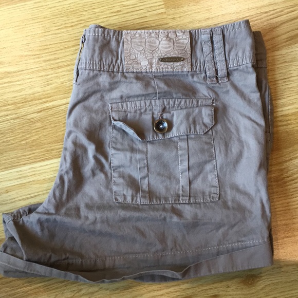 Crazy Sexy Cool Dollhouse Khaki Shorts Sz 11 - Picture 4 of 5